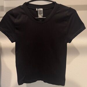 Aritzia Black Short Sleeve Tee